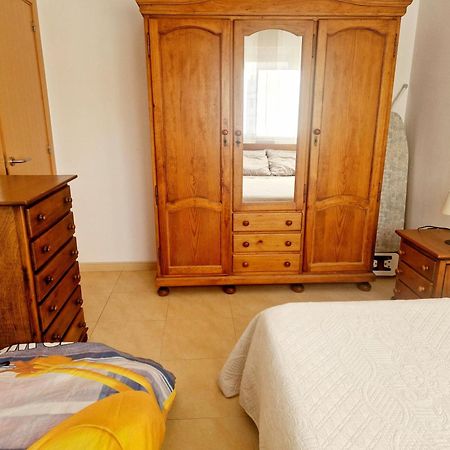 Apartamento En Segunda Linea De Mar, Wifi & A.C Cubelles Εξωτερικό φωτογραφία